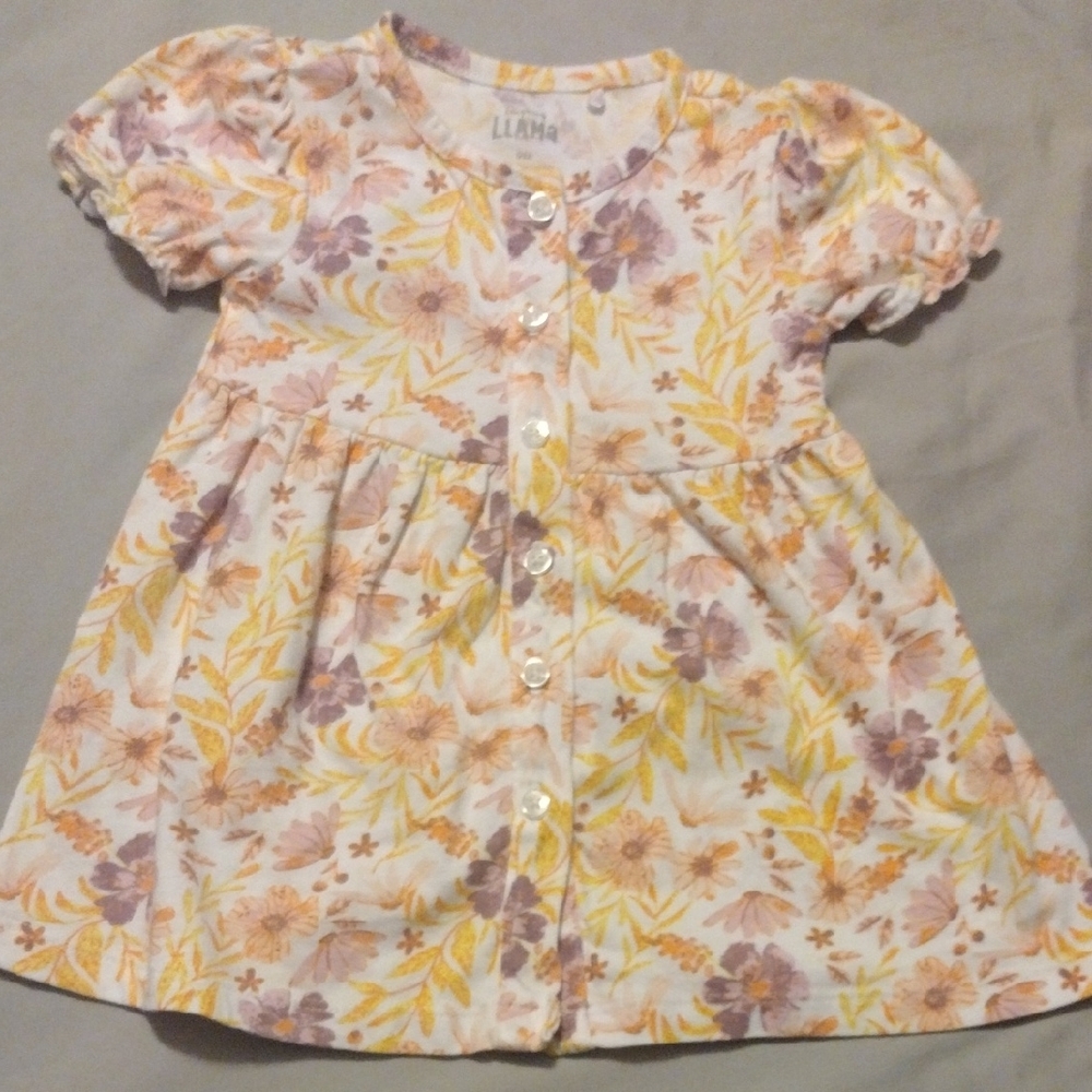 Charming Floral Baby Dress with Buttons - Picture 1 of 7